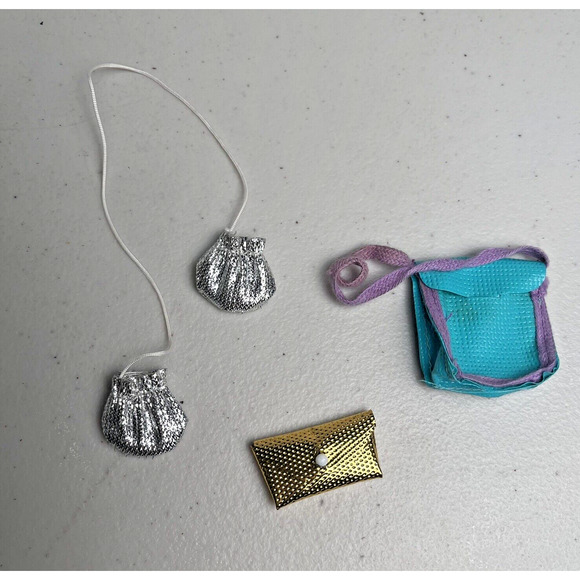 Vintage Barbie Doll Accessories Silver Gloves, Gold Clutch & Blue Bag 60s 70s 80 - Picture 2 of 11